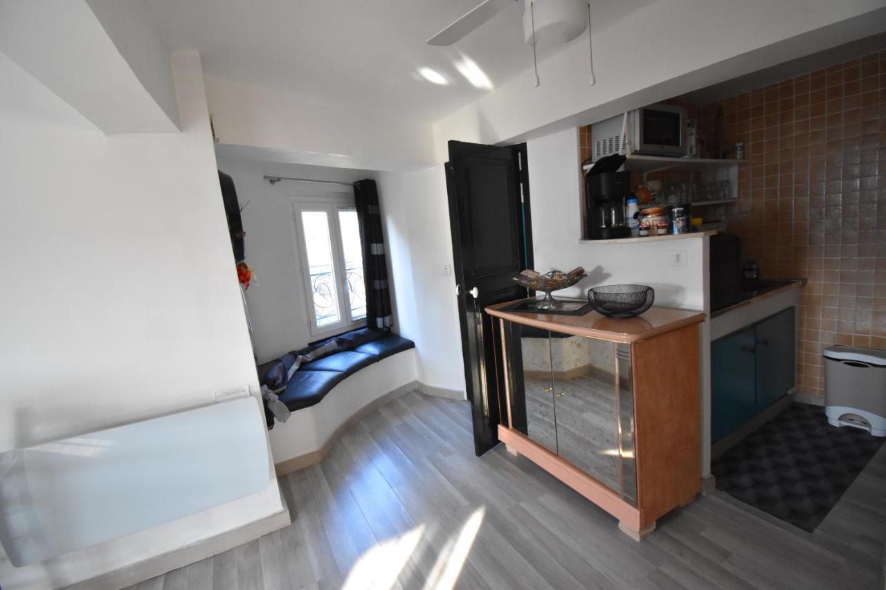 Studio en villa et sa terrasse privée La Trinité Extérieur photo