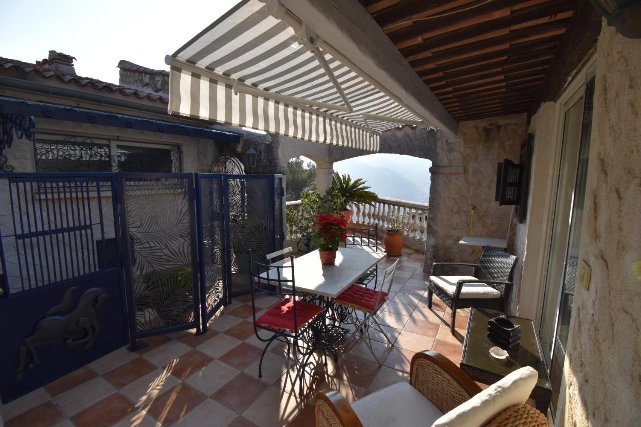 Studio en villa et sa terrasse privée La Trinité Extérieur photo