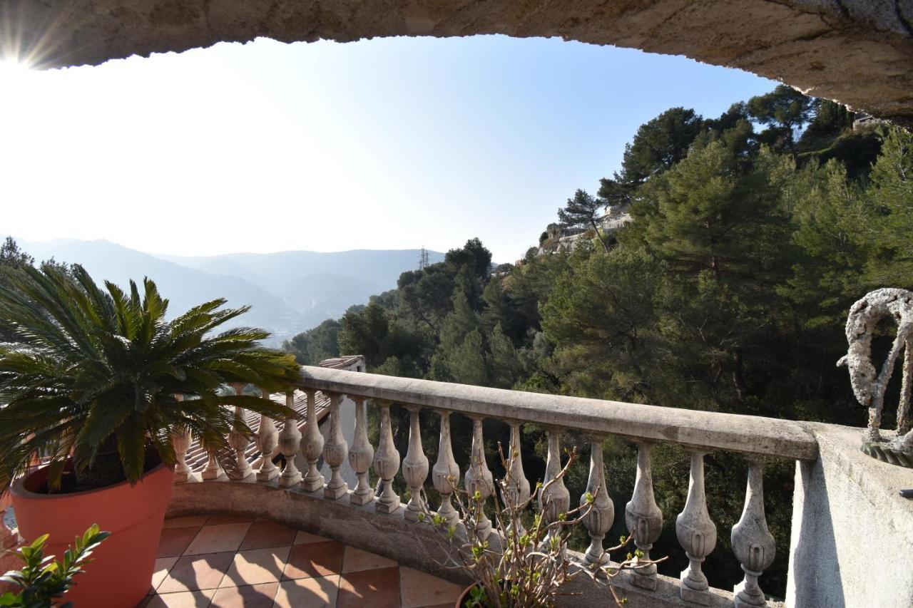 Studio en villa et sa terrasse privée La Trinité Extérieur photo